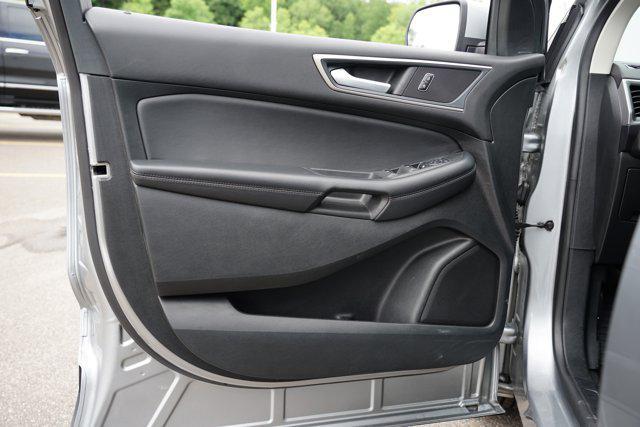 used 2024 Ford Edge car, priced at $25,559