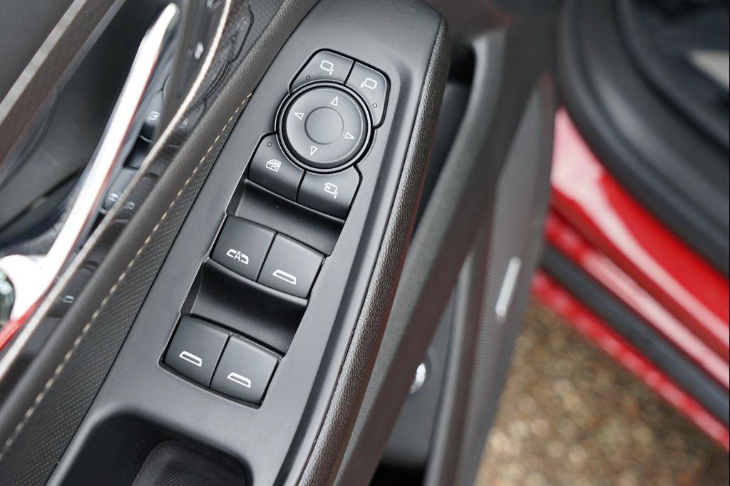 used 2023 Chevrolet Traverse car, priced at $39,403