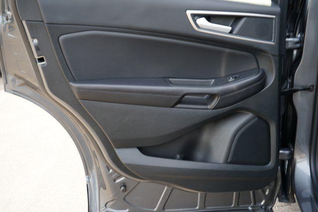 used 2024 Ford Edge car, priced at $25,644