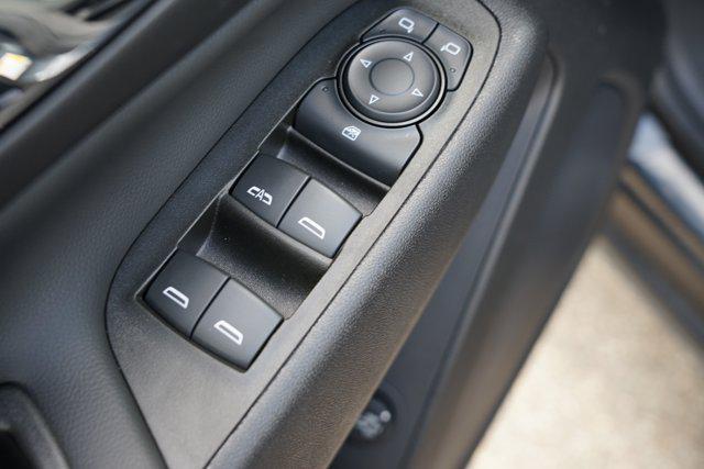used 2023 Chevrolet Equinox car, priced at $24,241