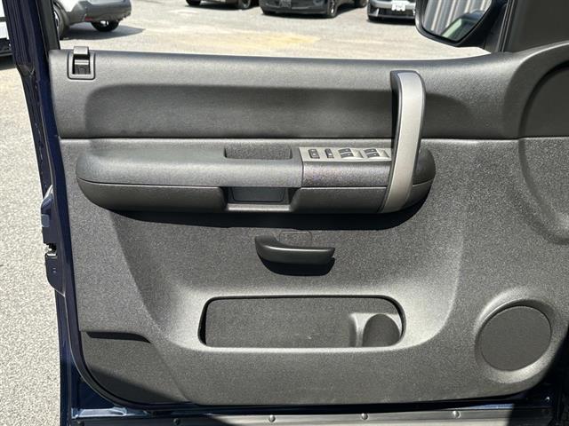 used 2009 Chevrolet Silverado 1500 car, priced at $18,997