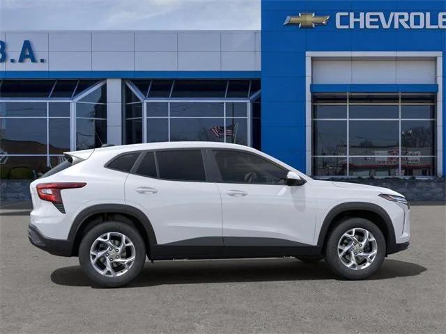 new 2025 Chevrolet Trax car, priced at $22,490