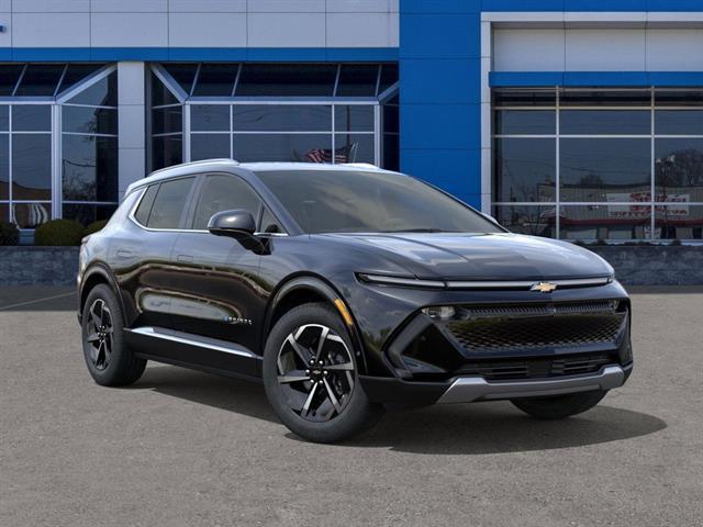 new 2025 Chevrolet Equinox EV car, priced at $41,790
