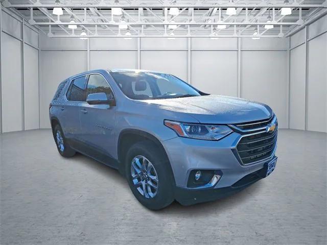 used 2020 Chevrolet Traverse car, priced at $24,497