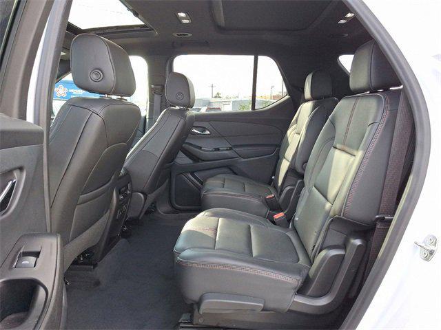 used 2022 Chevrolet Traverse car, priced at $33,997