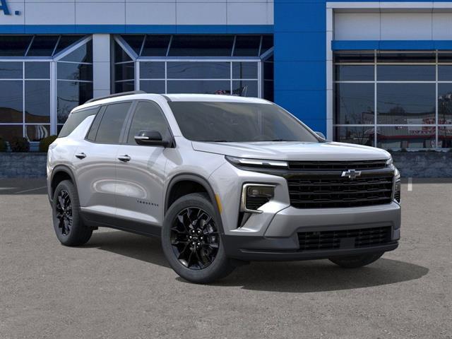new 2025 Chevrolet Traverse car, priced at $44,255