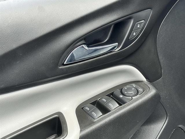 used 2021 Chevrolet Equinox car, priced at $19,997