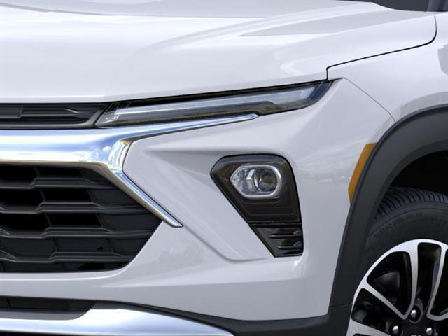 new 2025 Chevrolet TrailBlazer car, priced at $28,168
