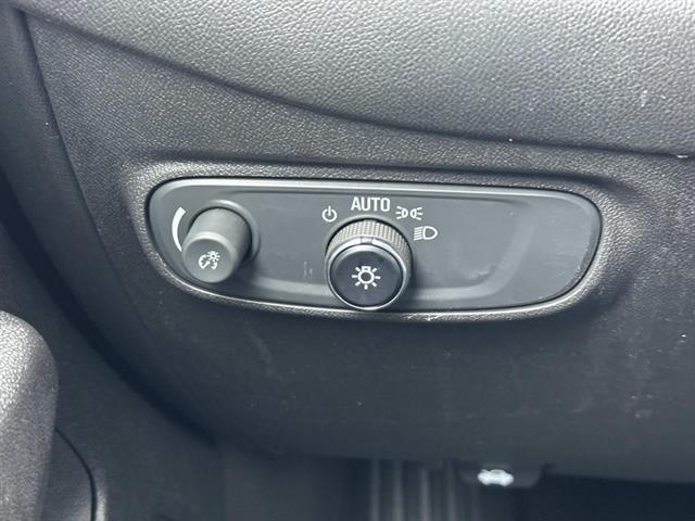 used 2022 Chevrolet Equinox car, priced at $19,997