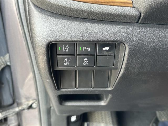 used 2021 Honda CR-V Hybrid car, priced at $27,997