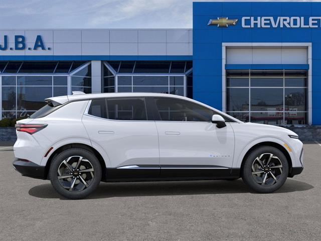 new 2025 Chevrolet Equinox EV car, priced at $35,290