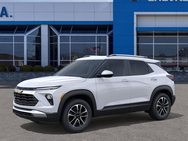 new 2026 Chevrolet TrailBlazer car, priced at $28,670