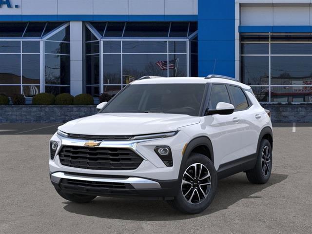 new 2026 Chevrolet TrailBlazer car, priced at $28,670
