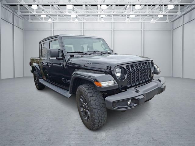 used 2023 Jeep Gladiator car, priced at $33,495