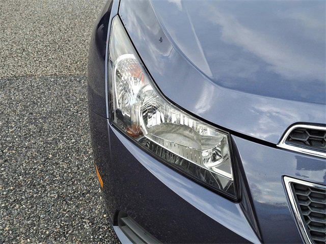 used 2014 Chevrolet Cruze car, priced at $8,497