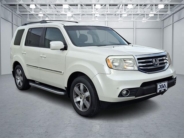 used 2014 Honda Pilot car, priced at $15,997