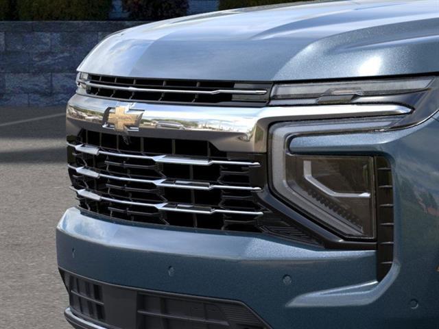 new 2025 Chevrolet Suburban car, priced at $75,970