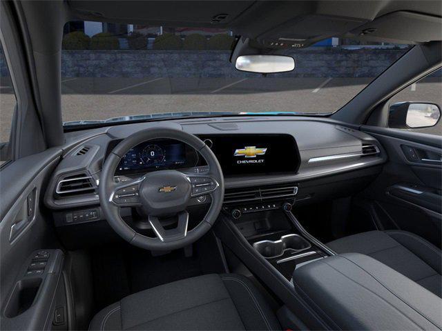 new 2025 Chevrolet Traverse car, priced at $44,670