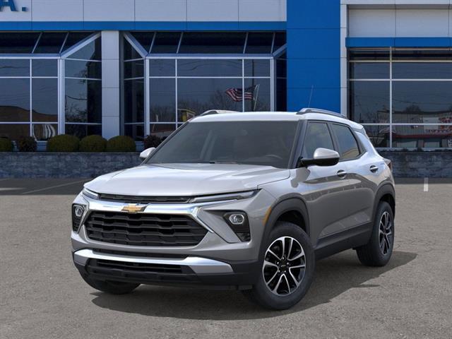 new 2026 Chevrolet TrailBlazer car, priced at $28,670