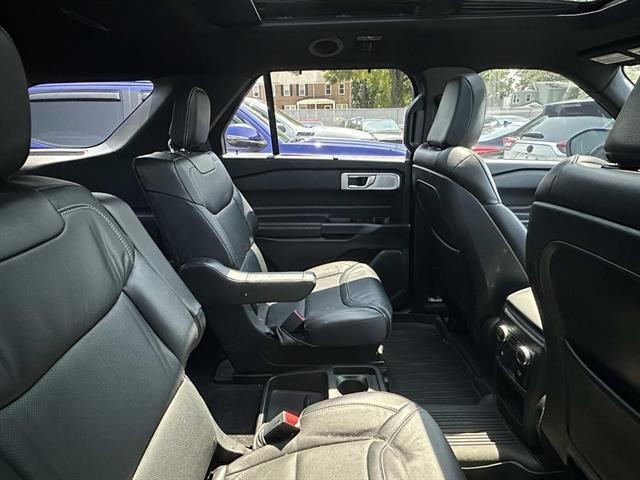 used 2020 Ford Explorer car, priced at $31,995