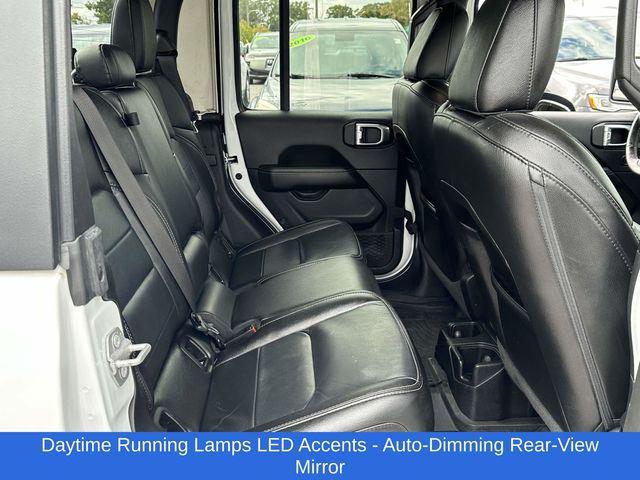 used 2021 Jeep Gladiator car, priced at $27,497