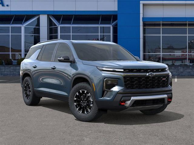 new 2025 Chevrolet Traverse car, priced at $51,115