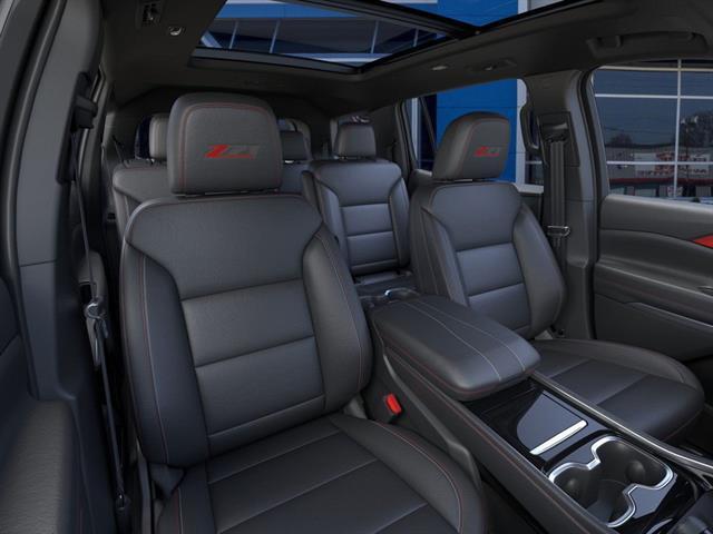new 2025 Chevrolet Traverse car, priced at $51,115