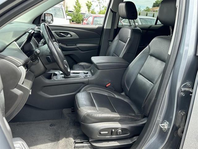 used 2020 Chevrolet Traverse car, priced at $20,997