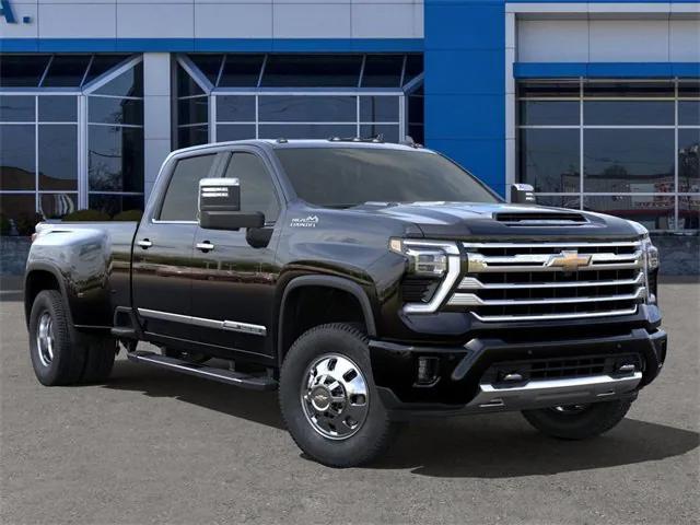 new 2025 Chevrolet Silverado 3500 car, priced at $85,375