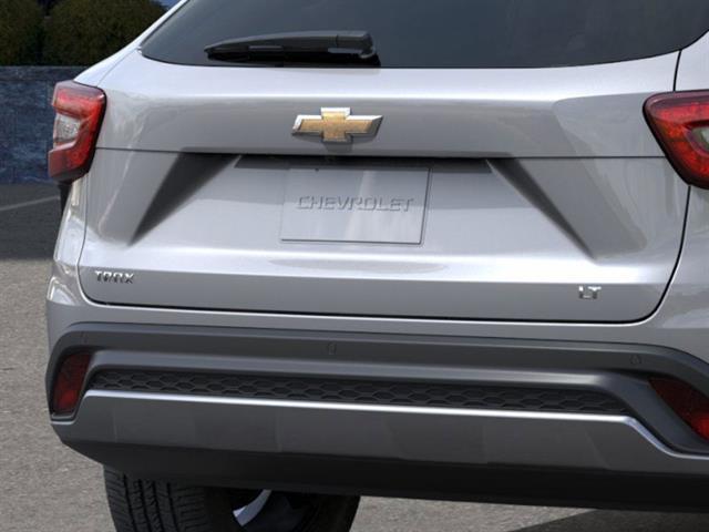 new 2025 Chevrolet Trax car, priced at $25,385