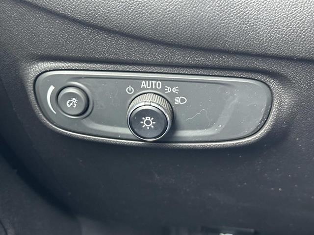 used 2022 Chevrolet Equinox car, priced at $19,997