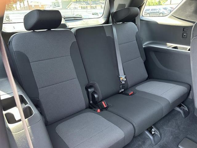 used 2022 Chevrolet Traverse car, priced at $27,497