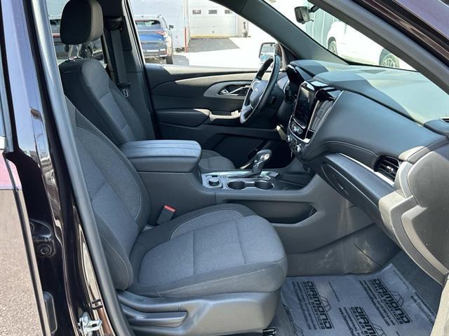 used 2022 Chevrolet Traverse car, priced at $27,497