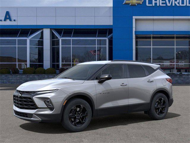 new 2025 Chevrolet Blazer car, priced at $40,555