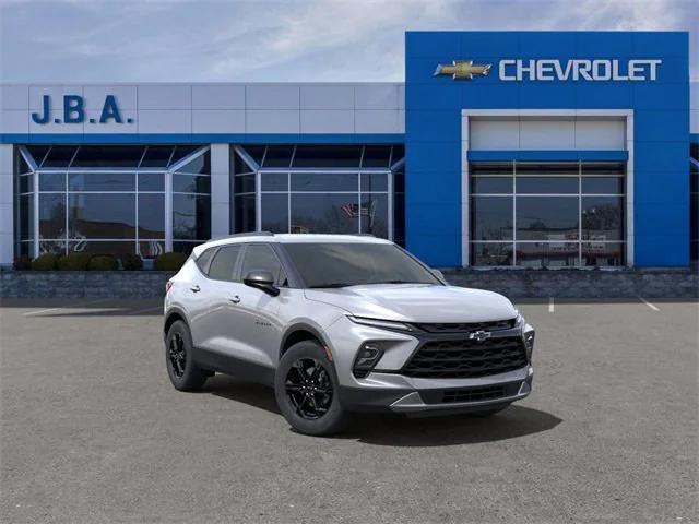 new 2025 Chevrolet Blazer car, priced at $40,555