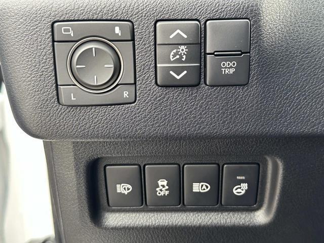 used 2023 Lexus GX 460 car, priced at $55,795