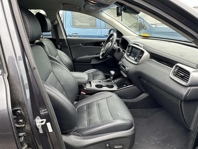 used 2019 Kia Sorento car, priced at $18,997