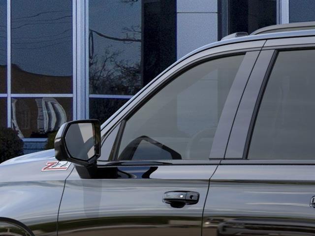 new 2025 Chevrolet Suburban car, priced at $79,285