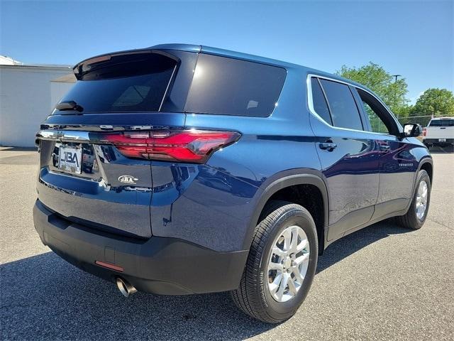 used 2022 Chevrolet Traverse car, priced at $27,497