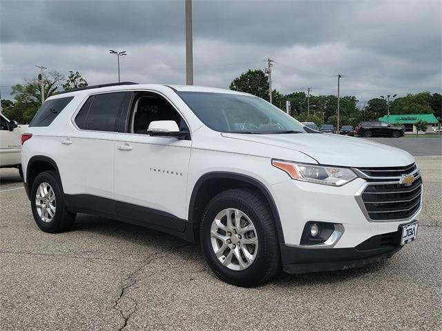 used 2020 Chevrolet Traverse car, priced at $21,497