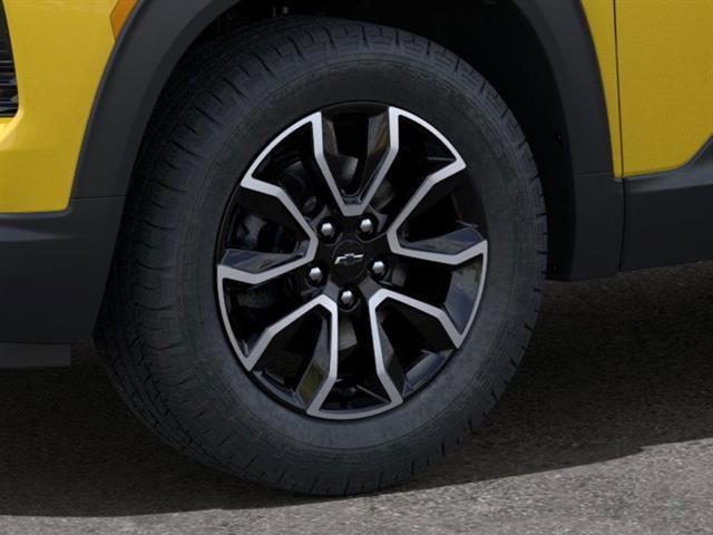 new 2025 Chevrolet TrailBlazer car, priced at $33,575