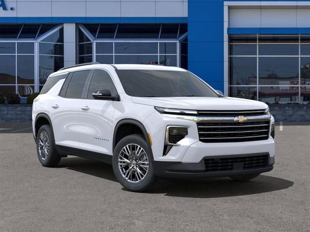 new 2025 Chevrolet Traverse car, priced at $42,695