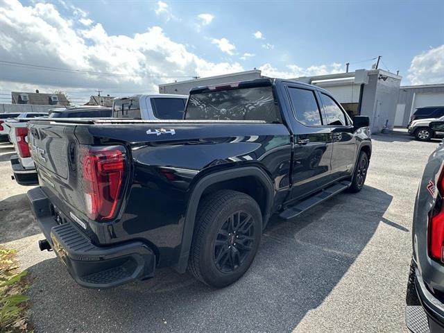 used 2022 GMC Sierra 1500 car, priced at $39,497