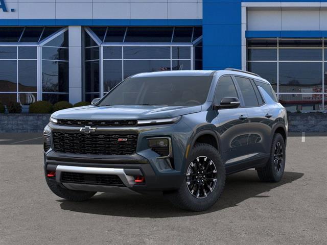 new 2025 Chevrolet Traverse car, priced at $49,795