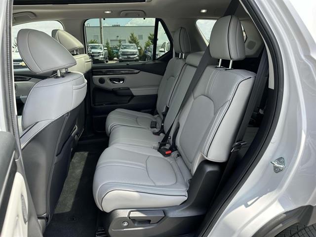 used 2023 Honda Pilot car, priced at $45,997