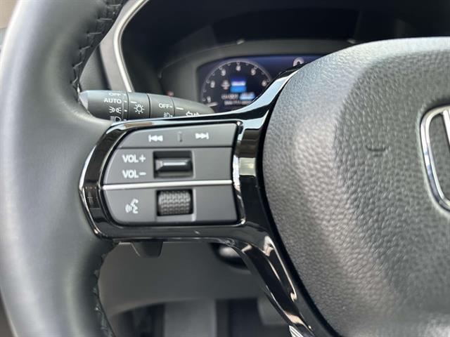 used 2023 Honda Pilot car, priced at $45,997