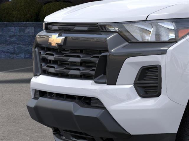 new 2025 Chevrolet Colorado car, priced at $40,890