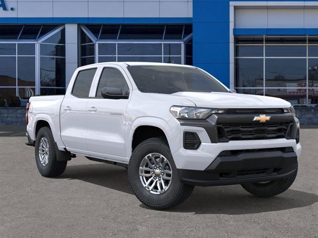 new 2025 Chevrolet Colorado car, priced at $40,890