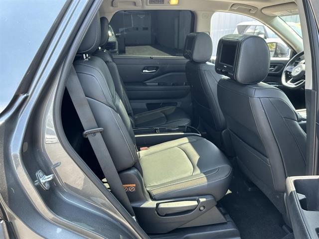 used 2022 Nissan Pathfinder car, priced at $31,997
