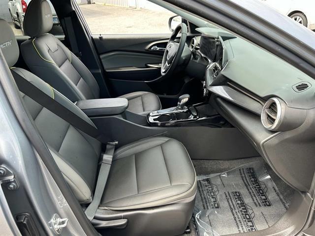used 2024 Chevrolet Trax car, priced at $24,497